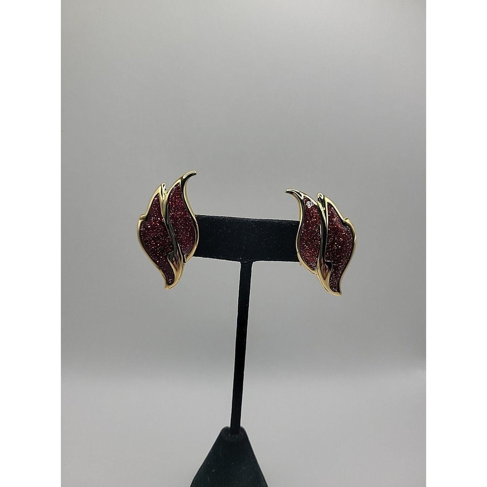 Vintage Gold Tone Red Glitter Enamel Leaf Clip On Earrings Jewelry